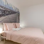Lugano Station Apartment With Free Parking