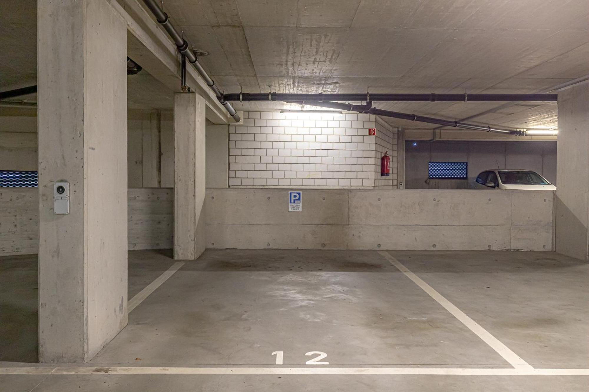 Station With Free Parking * Lugano
